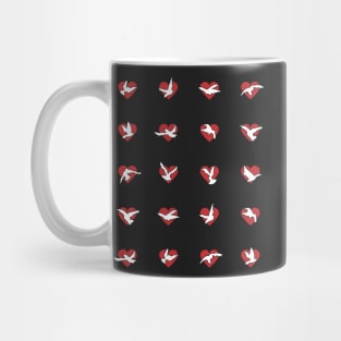 Birds flying in to heart Mug